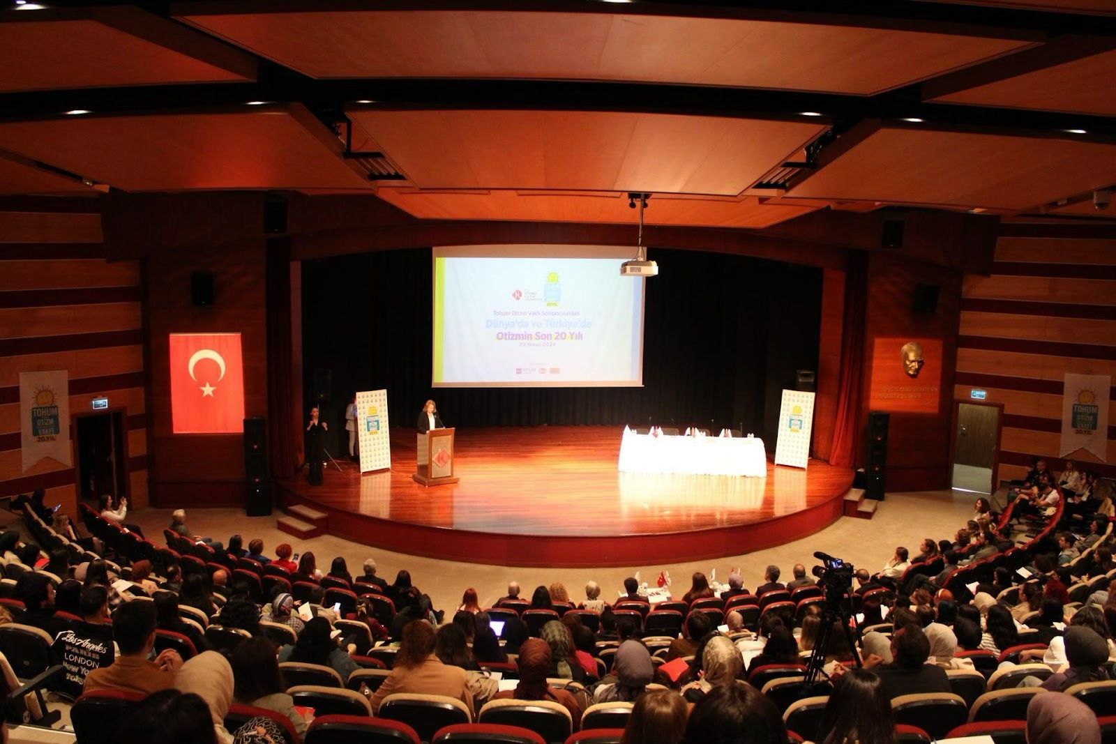 “Dünya’da ve Türkiye’de Otizmin Son 20 Yılı” Sempozyumu - 29 Nisan 2024